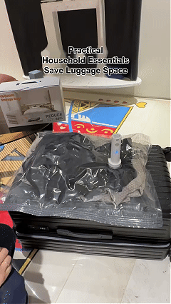 Cordless Travel Vacuum Storage Compression Bag Set USB Rechargeable Handheld Pump with Built-in Battery - Waterproof and Reusable, Saves Clothing and Packing Space